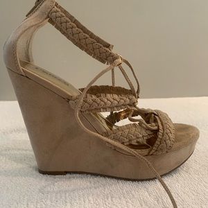 Carlos by Carlos Santana. Beautiful, champagne color, 5” platform style